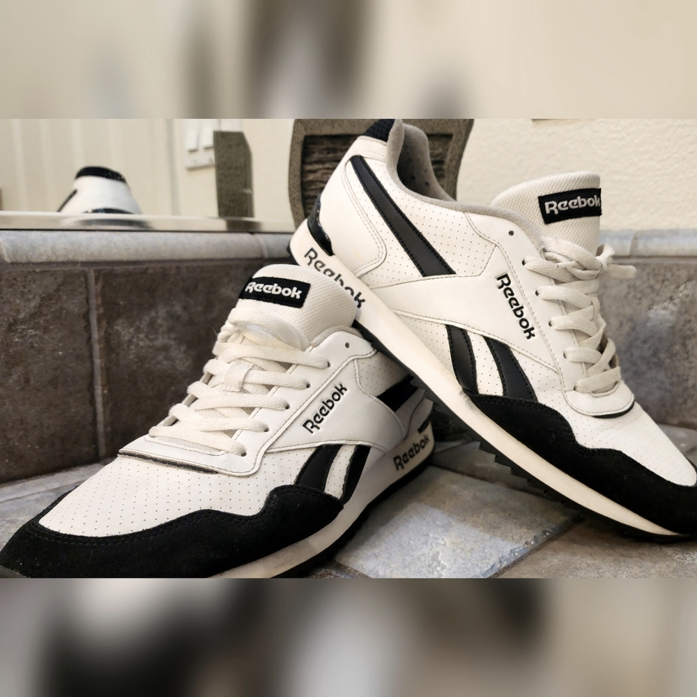 Reebok Classic Leather shoes